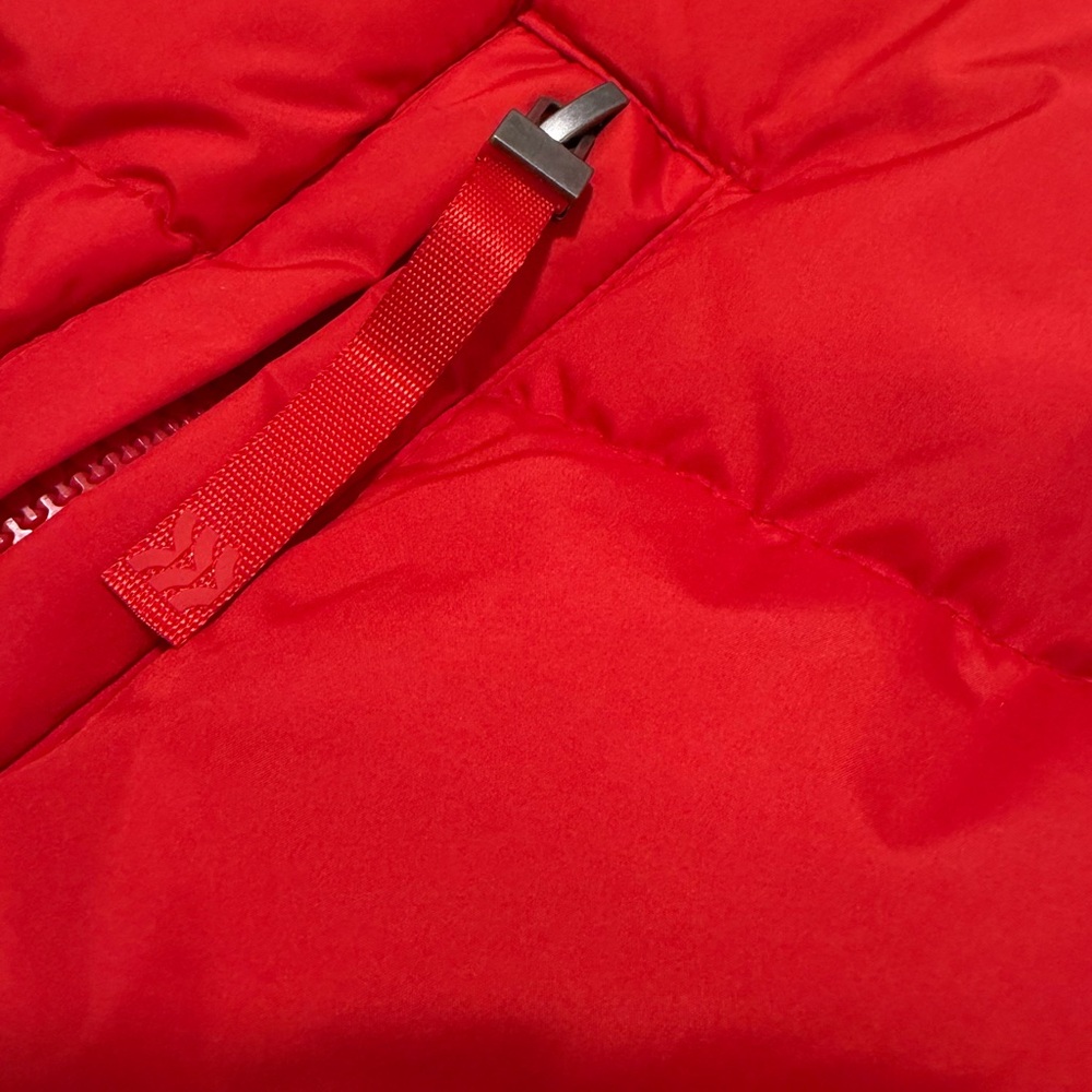 *SOLD* All in Motion Red Women's Vest - Picture 5 of 5